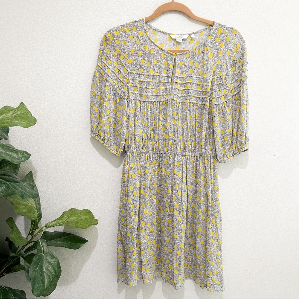 Boden pintuck mini summer dress size 4 yellow black